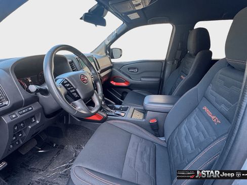 Used 2023 Nissan Frontier PRO-4X w/ Pro Convenience Package AWD/4WD image 9