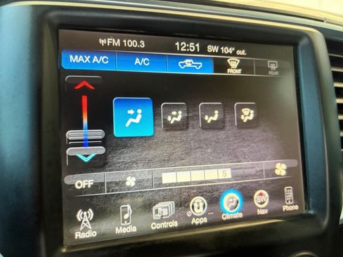 Used 2015 RAM 1500 Big Horn RWD image 24