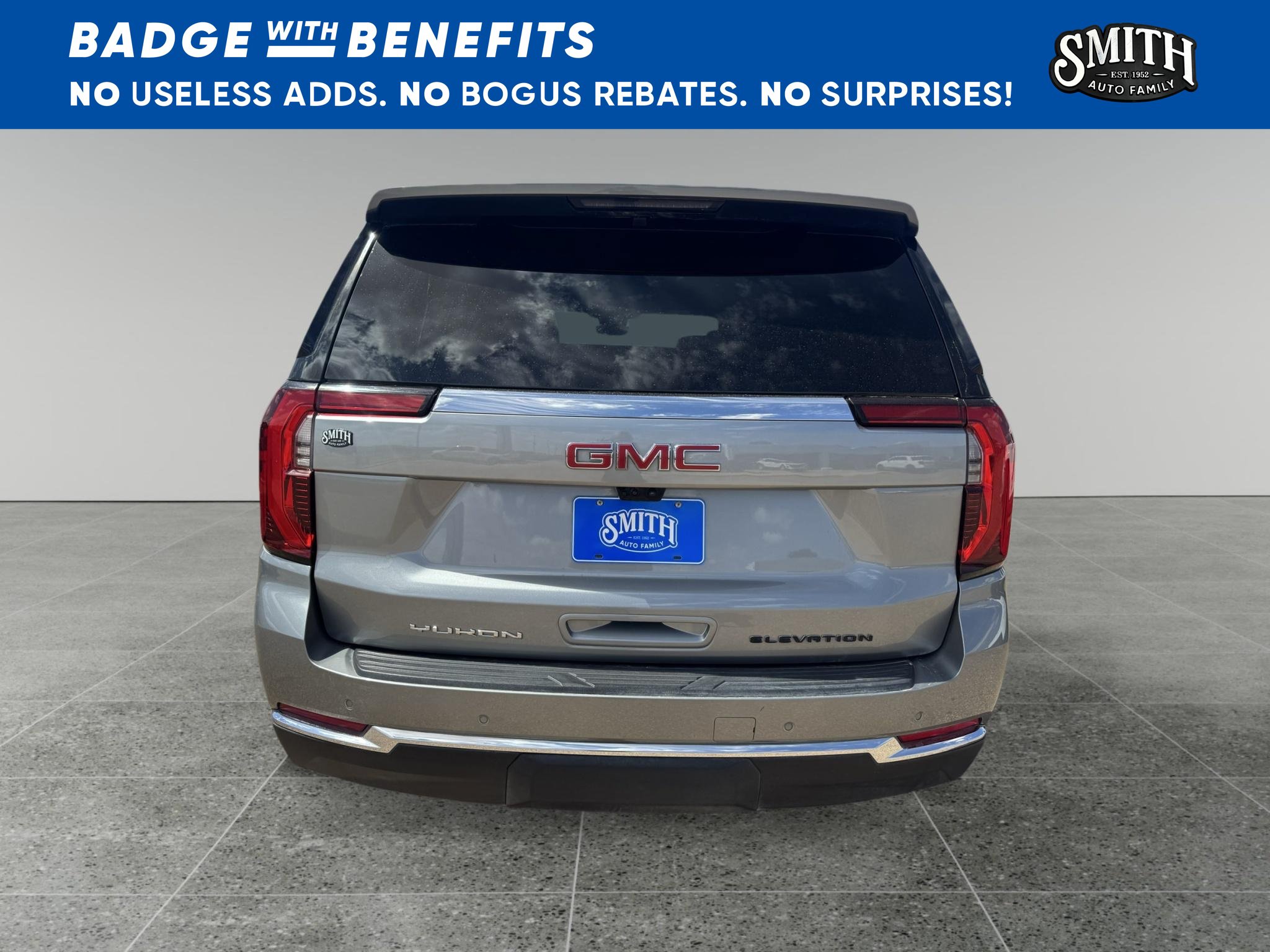 Used 2025 GMC Yukon Elevation w/ Elevation Premium Package AWD/4WD image 7