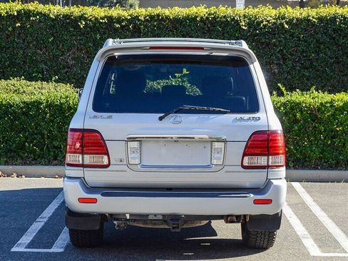 Used 2006 Lexus LX 470 image 4