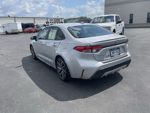 Used 2022 Toyota Corolla SE FWD image 6