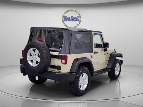 Used 2017 Jeep Wrangler Sport w/ Quick Order Package 23S AWD/4WD image 6
