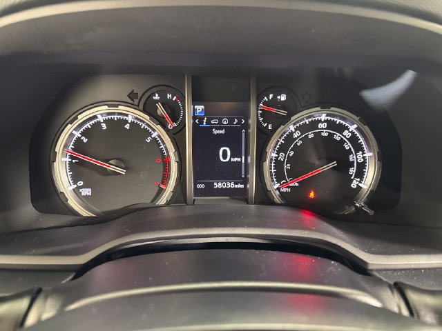 Used 2022 Toyota 4Runner TRD Off-Road Premium w/ TRD Black Wheel Package (TMS) AWD/4WD image 30
