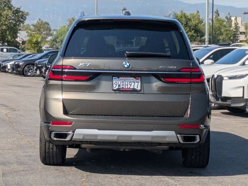 Used 2026 BMW X7 xDrive40i AWD/4WD image 7