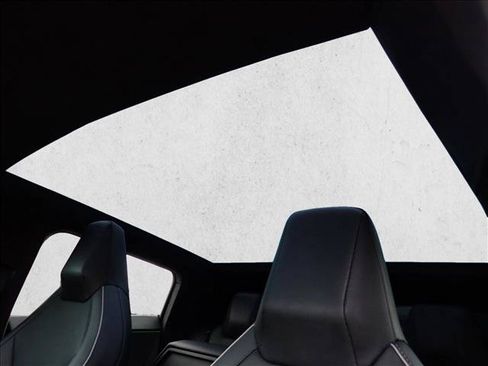 Used 2024 Tesla Cybertruck AWD Crew Cab image 14
