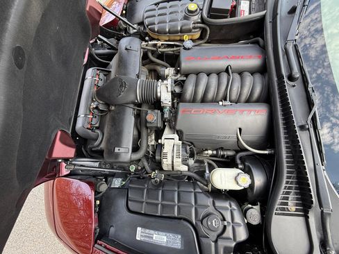 Used 2003 Chevrolet Corvette Convertible w/ Preferred Equipment Group1 image 40