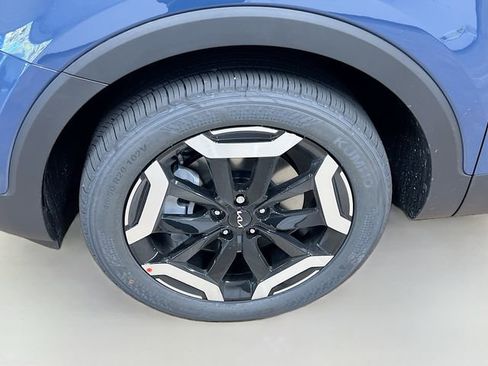 New 2025 Kia Telluride S image 35