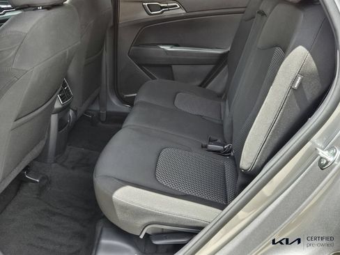 Certified 2025 Kia Sportage LX FWD image 11