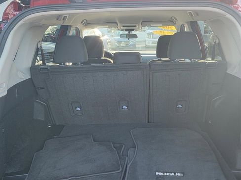 Certified 2025 Nissan Rogue S image 8