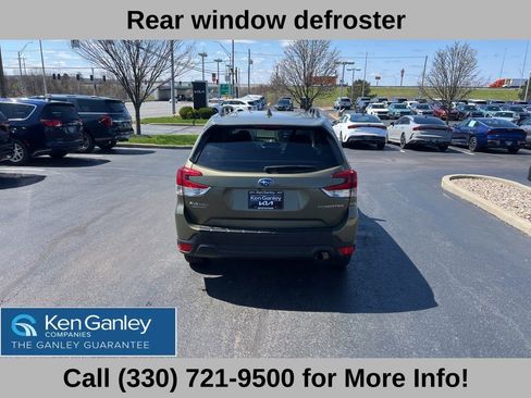 Used 2023 Subaru Forester Premium AWD/4WD image 12