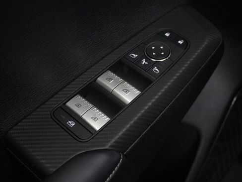 New 2026 Mitsubishi Outlander SE image 16