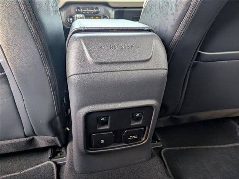Used 2024 Ford Bronco Wildtrak AWD/4WD image 17
