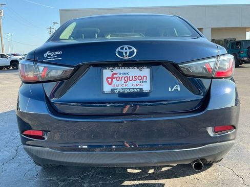 Used 2018 Toyota Yaris iA FWD image 6