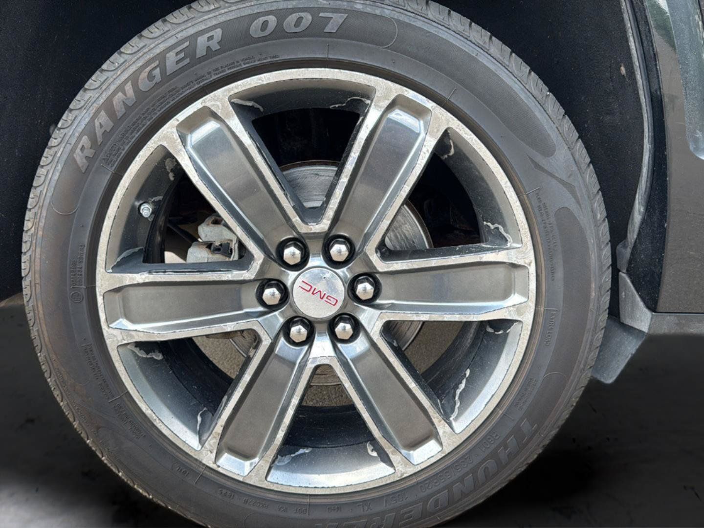 Used 2017 GMC Acadia Denali AWD/4WD image 31