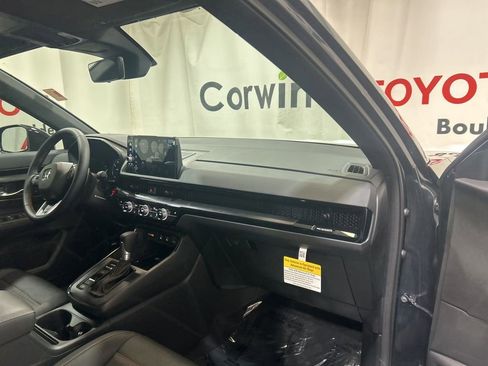 Used 2026 Honda CR-V Sport Touring image 10