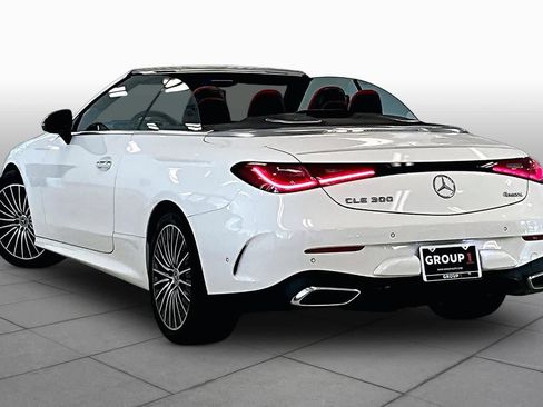 Used 2026 Mercedes-Benz CLE 300 4MATIC Cabriolet image 11