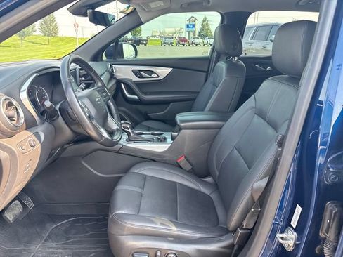 Certified 2022 Chevrolet Blazer LT w/ Sound & Technology Package AWD/4WD image 9