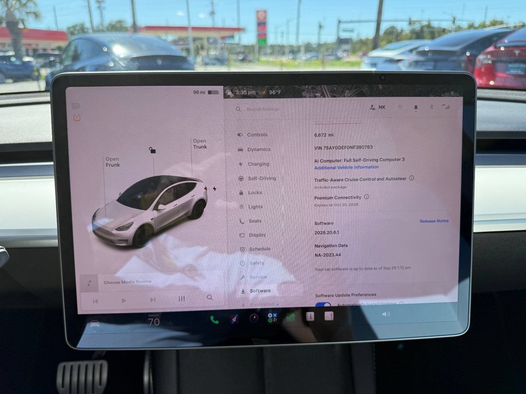 Used 2022 Tesla Model Y Performance AWD/4WD image 15