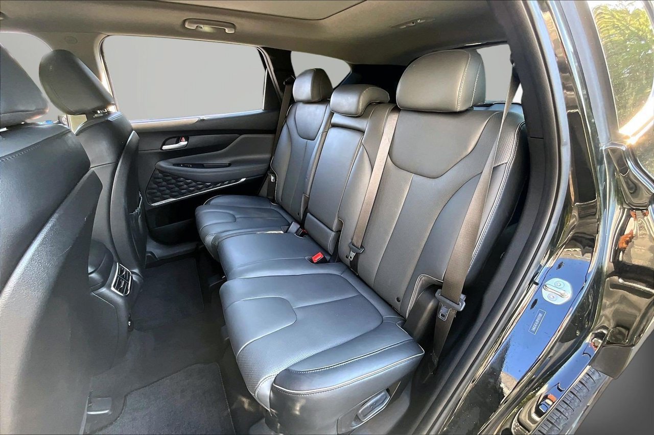 Used 2023 Hyundai Santa Fe Limited w/ Cargo Package AWD/4WD image 22