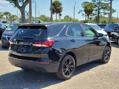 Certified 2024 Chevrolet Equinox LS w/ Midnight Edition image 4