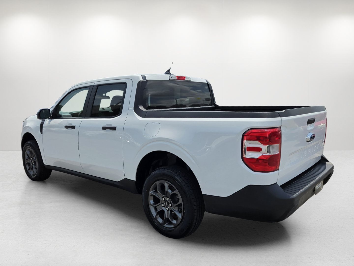 Used 2024 Ford Maverick XLT FWD image 7
