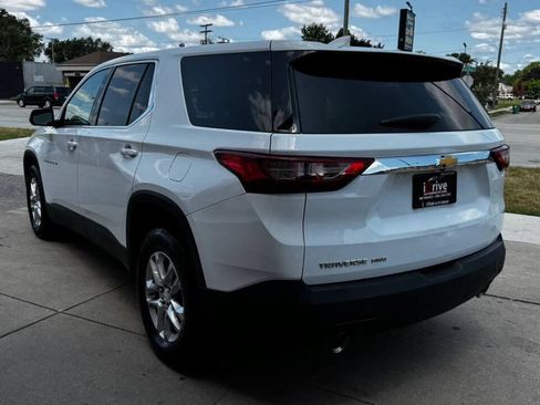 Used 2018 Chevrolet Traverse LS AWD/4WD image 11