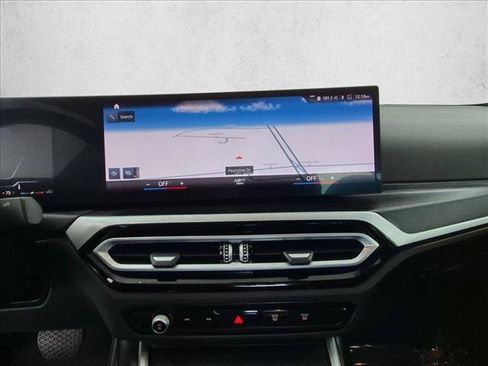 Used 2023 BMW 330i Sedan w/ Driving Assistance Package RWD image 15