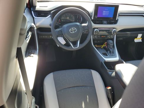 Certified 2025 Toyota RAV4 XLE w/ Convenience Package image 11