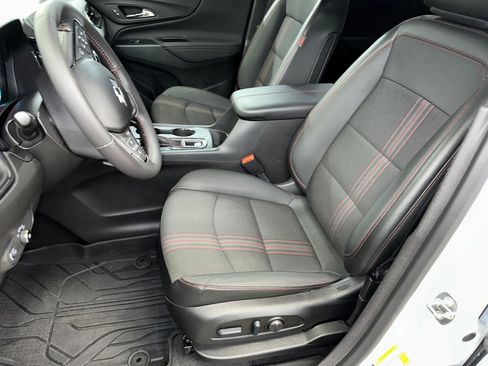 Certified 2022 Chevrolet Equinox RS w/ LPO, Floor Liner Package image 2