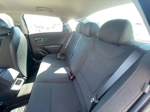 New 2026 Kia K4 FWD image 25