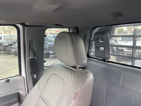 Used 2015 Ford F350 XL RWD image 28