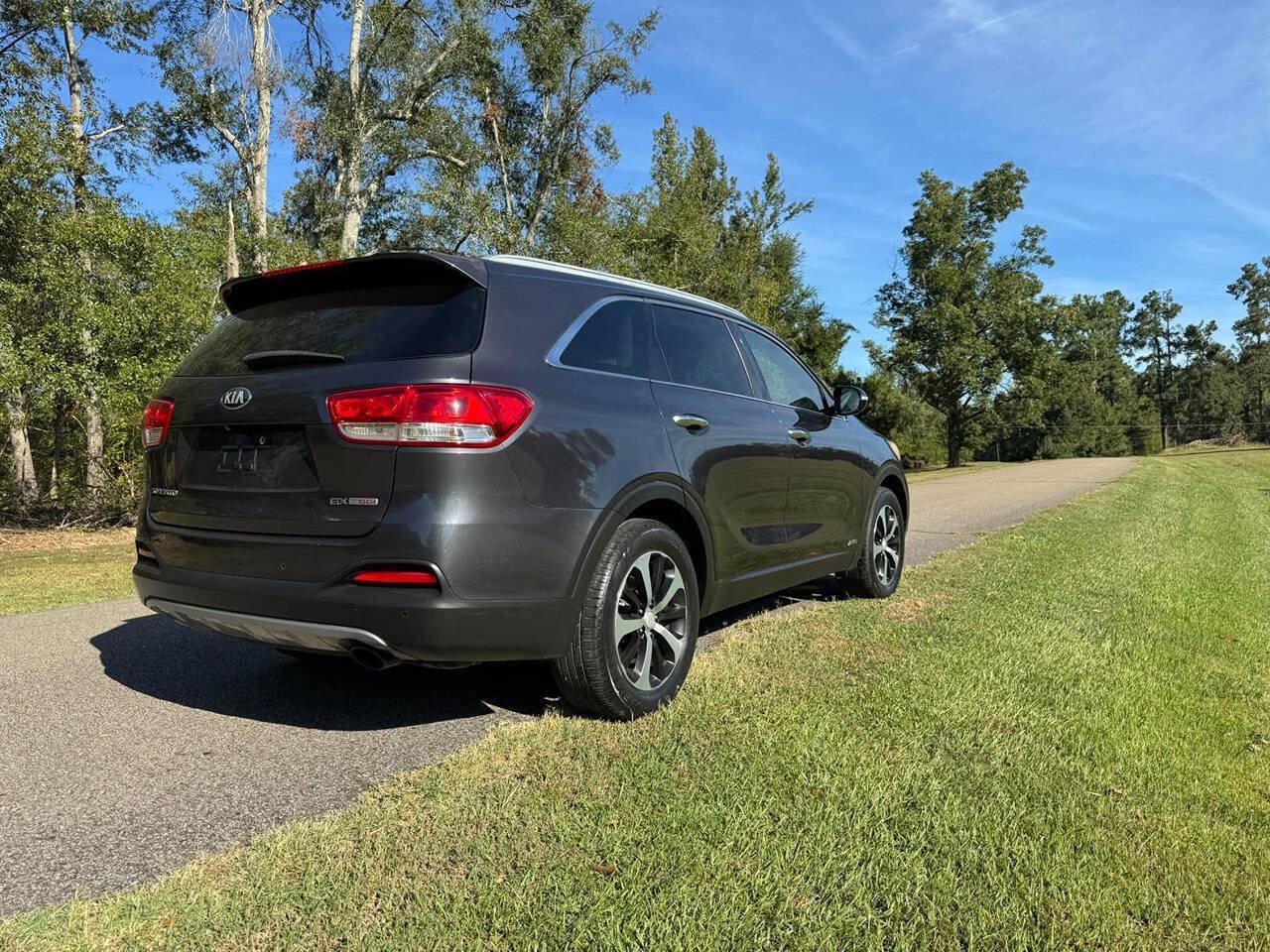 Used 2016 Kia Sorento EX AWD/4WD image 5