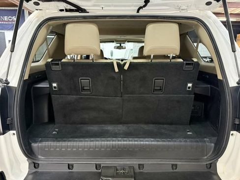 Used 2016 Toyota 4Runner SR5 Premium AWD/4WD image 26