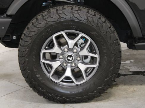 Used 2024 Ford Bronco Badlands AWD/4WD image 17