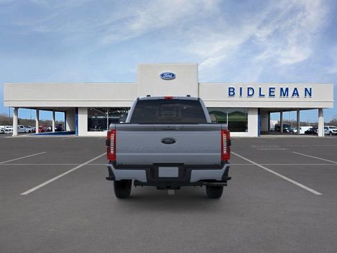 New 2026 Ford F250 Lariat w/ Black Appearance Package AWD/4WD image 6