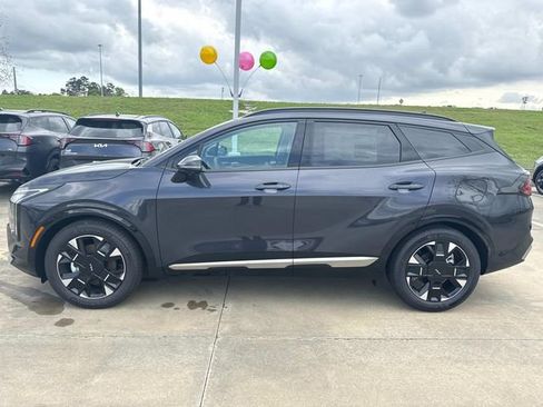 New 2026 Kia Sportage SX FWD image 6