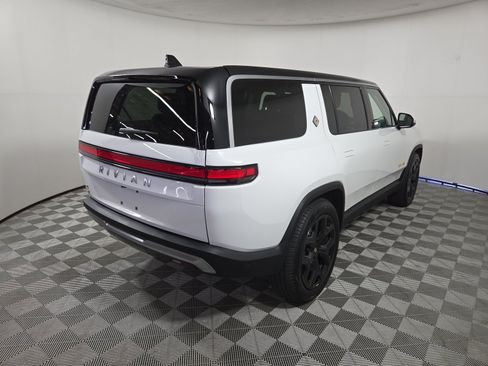 Used 2024 Rivian R1S Adventure AWD/4WD image 5
