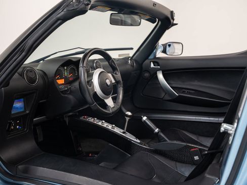 Used 2008 Tesla Roadster RWD image 43