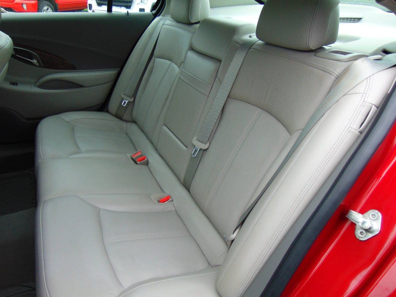 Used 2013 Buick LaCrosse Leather FWD image 9