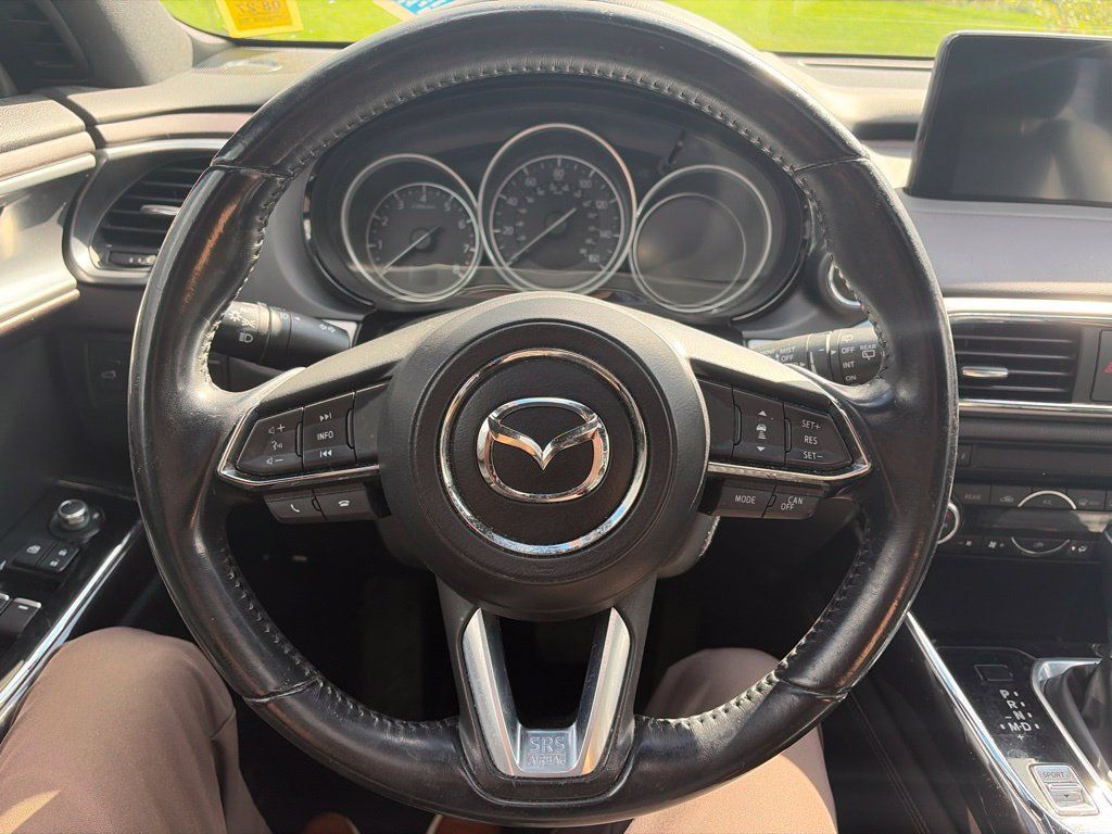 Used 2017 MAZDA CX-9 Grand Touring AWD/4WD image 5