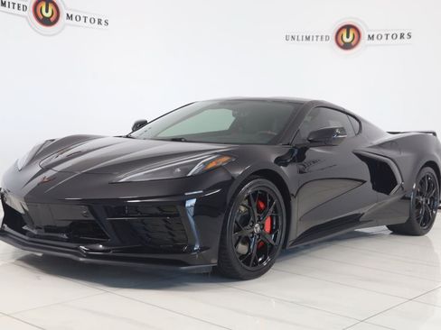 Used 2021 Chevrolet Corvette Stingray Premium Cpe w/ Z51 Performance Package RWD image 5