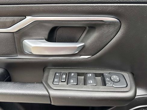 Used 2025 RAM 1500 Big Horn RWD image 21