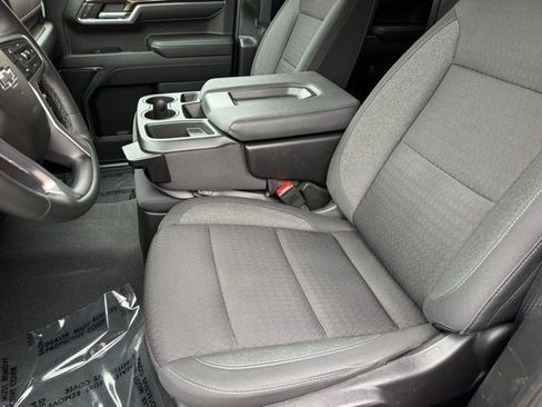 Certified 2024 Chevrolet Silverado 1500 RST image 5