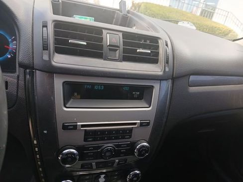 Used 2011 Ford Fusion SEL image 9