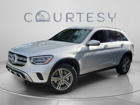 Used 2020 Mercedes-Benz GLC 300 image 1