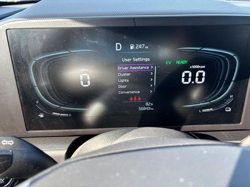 Used 2025 Kia Niro LX FWD image 21