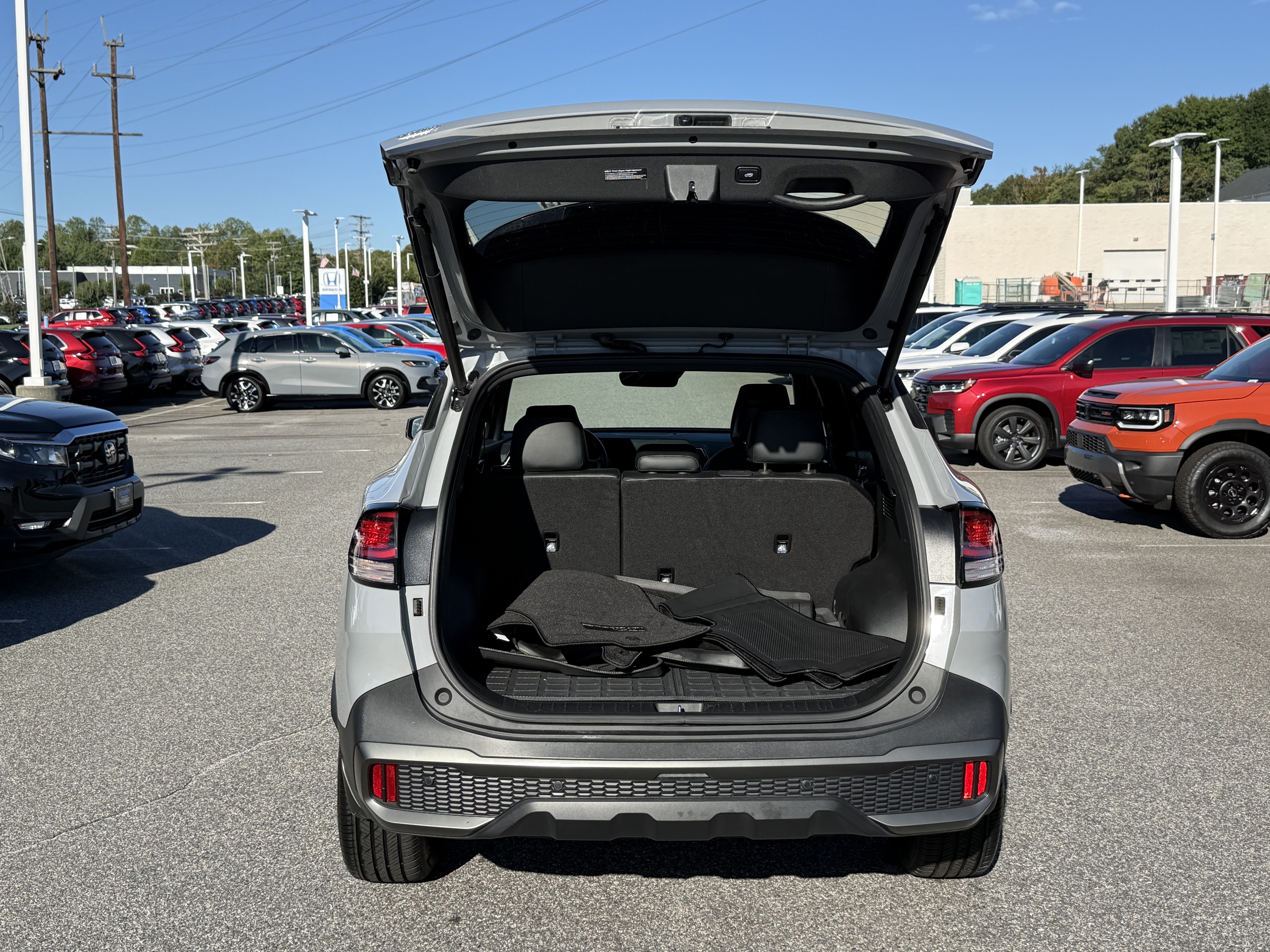 Used 2024 Kia Sportage X-Line w/ X-Line Premium Package AWD/4WD image 33