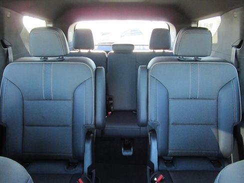 New 2026 Chevrolet Traverse High Country image 29