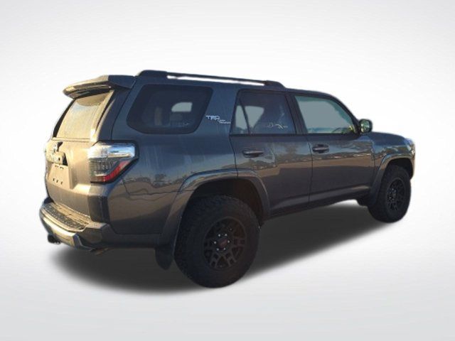 Used 2019 Toyota 4Runner TRD Off-Road AWD/4WD image 4