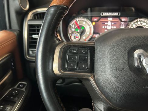 Used 2022 RAM 3500 Limited image 17